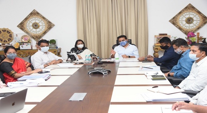 Be ready with foolproof plan for monsoon, KTR tells GHMC