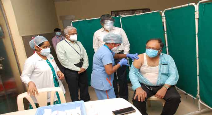 Mass vaccination drive for power staff inaugurated at NTPC-Ramagundam