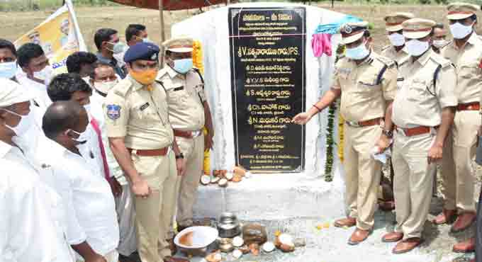 Asifabad police lay 9.5 km road, fulfill long pending dream of tribals