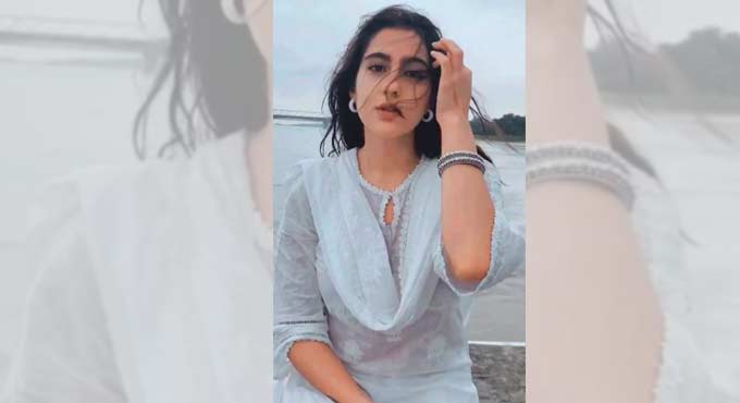 Actress Sara Ali Khan’s ‘fairy’ caption leaves fans in splits