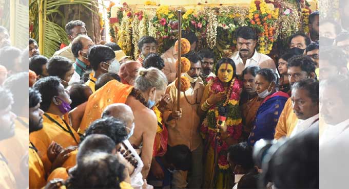 Hyderabad: Bonalu Oracle says nothing to fear about rains