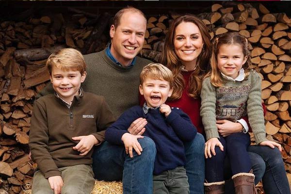 Prince George looks cute as a button in new birthday picture