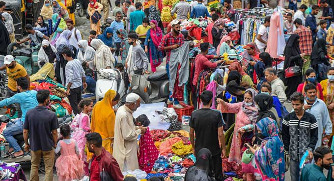 India reports 30,093 new COVID-19 cases, lowest in 125 days