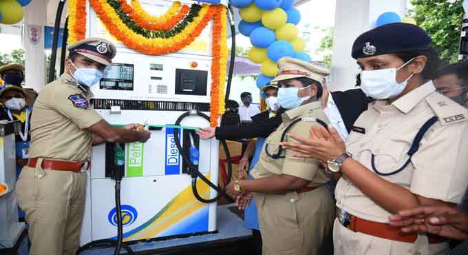 Warangal: DGP inaugurates petrol station through virtual mode  