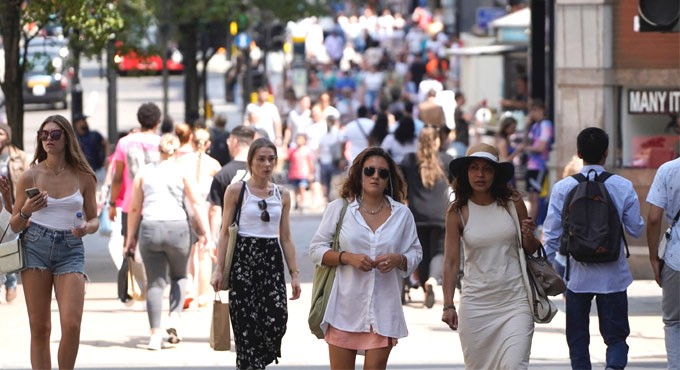 Covid: 50% rise in young patients with eating disorders in UK