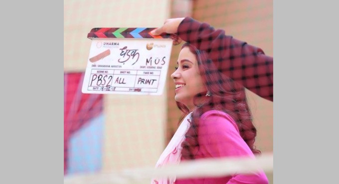 ‘Dhadak’ turns 3; Ishaan, Janhvi shower love on their special film