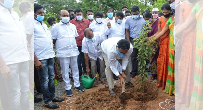 Errabelli urges people to make Palle Pragathi a continuous process