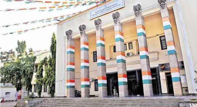 To revive party fortunes, Congress ropes in Vasthu experts at Gandhi Bhavan