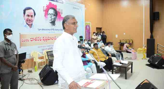 KCR inspired by Dasarathi Krishnamacharya: Harish Rao