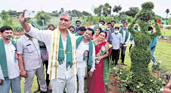 Godavari water for Mallanna Sagar in a month: Harish Rao