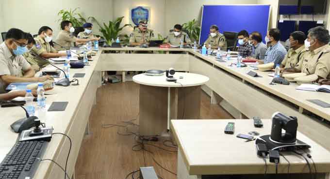 Bakrid: Hyderabad CP tells officials to work in tandem