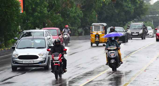 Hyderabad witnesses light drizzle; more rain likely
