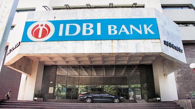 Govt extends deadline to bid for managing IDBI stake sale