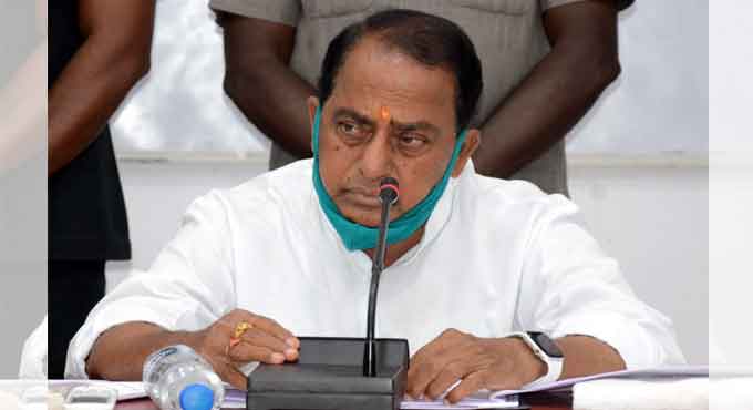 Rains: Alert authorities prevented loss in Adilabad, says Indrakaran