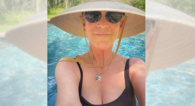 Jamie Lee Curtis says her youngest child is transgender