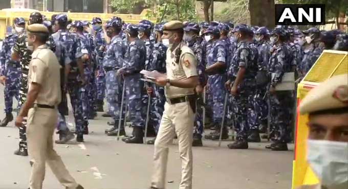Security beefed up at Jantar Mantar in view of farmer protest