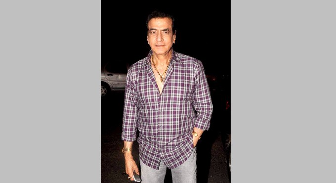 Veteran actor Jeetendra pays a heartfelt tribute to Dilip Kumar