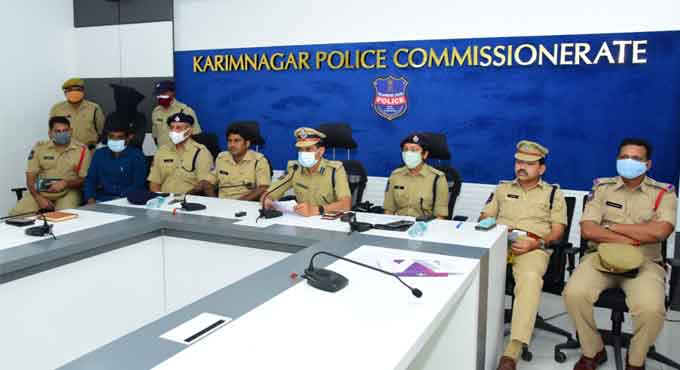 Suspecting fidelity, man kills wife in Karimnagar