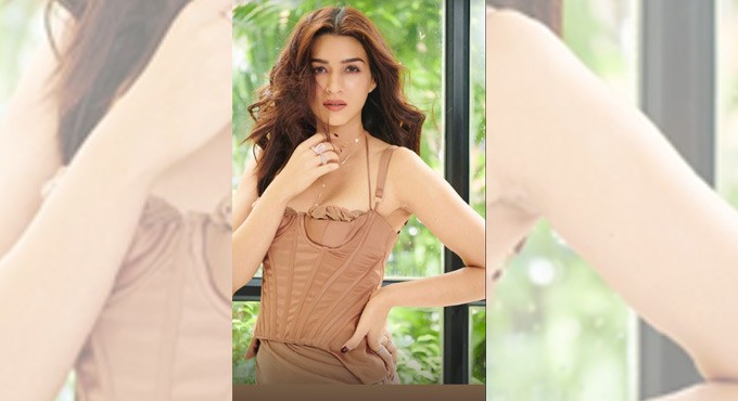 Kriti Sanon is mesmerising fans with her new look