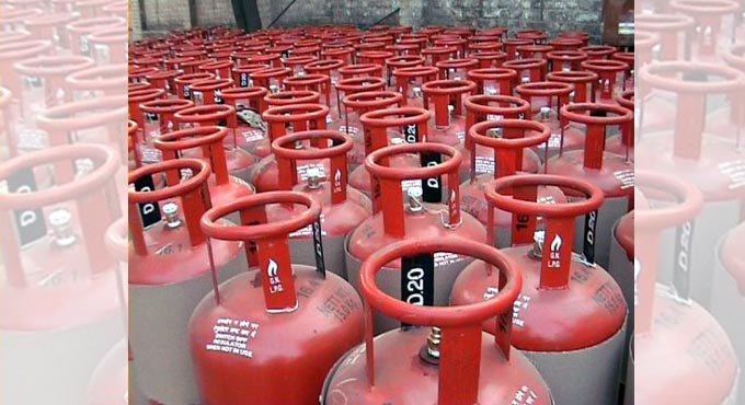 New Delhi: LPG prices hiked, cylinders to cost more from today