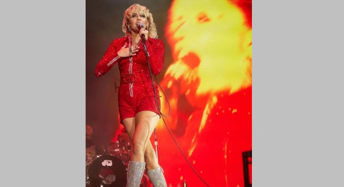 Miley Cyrus’s action-packed, energetic performance at Lollapalooza 2021