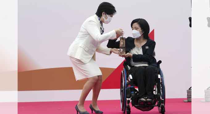 Olympics: Lighting ceremony starts Tokyo leg of torch relay