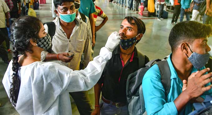 Over 5 symptoms in 1st week of infection may up risk of long Covid