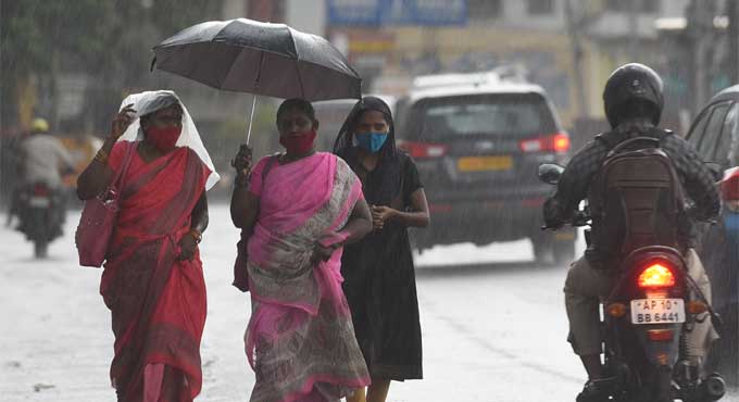 Hayathnagar, Marredpally receive highest rainfall on Monday night