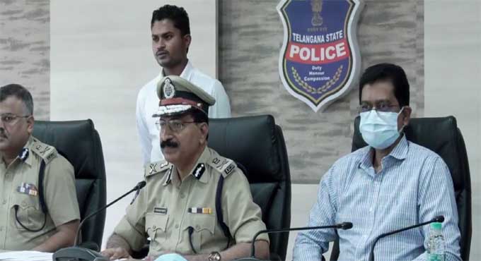 Telangana: Maoist shuns revolutionary path, joins mainstream