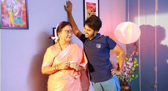 ‘Savitri W/O Satyamurthy’ wraps up shoot, to hit screens in August