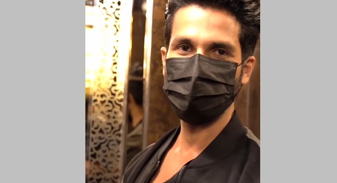Shahid Kapoor unmasks 20 seconds of his life