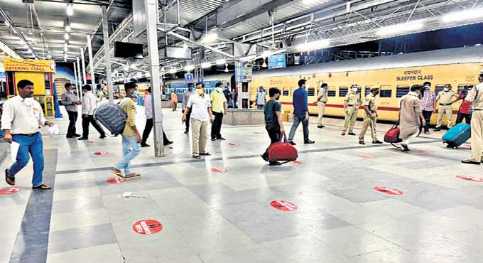 Railway platform ticket fare slashed in Secunderabad division