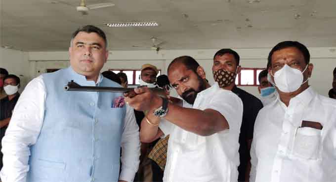Hyderabad: Sports Minister Srinivas Goud shines at shooting range with Walther