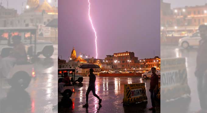 Struck by lightning: 11 Jaipur tourists die in Amer watch tower