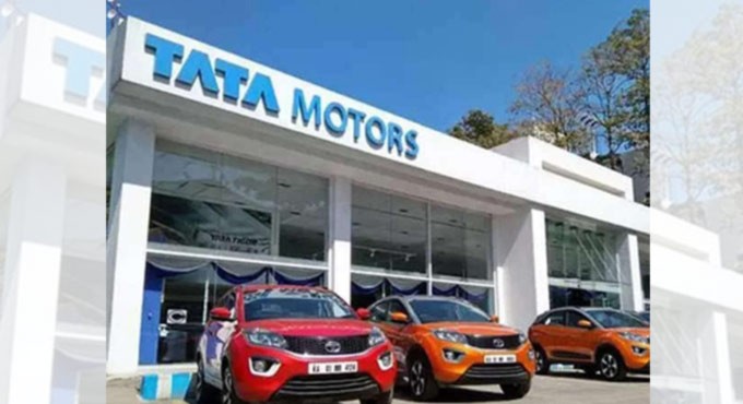 Tata Motors shares hit 10pc lower circuit