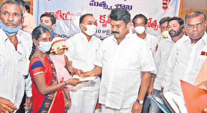 Will revive traditional occupations: Talasani Srinivas Yadav