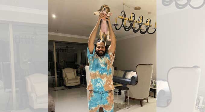 This is how Joey makes Varun Dhawan’s world colourful