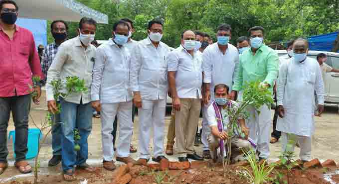 ‘Mukkoti Vruksharchana’ receives tremendous response in erstwhile Warangal