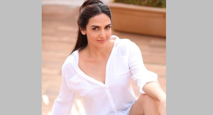 Esha Deol to act in her debut production film ‘Ek Duaa’