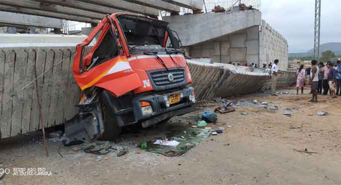 Two dead as under construction flyover collapses in Anakapalle