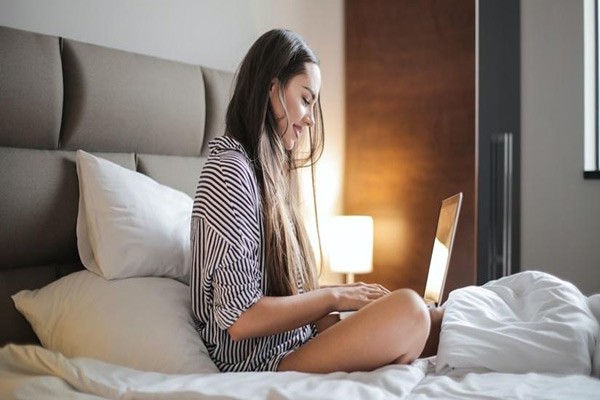 Make the perfect online dating profile