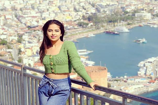 Lucky to have started my journey with her around: Avika Gor