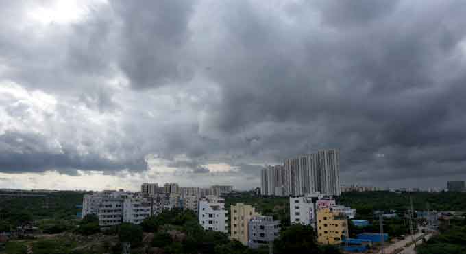 Rains continue to lash parts of Hyderabad