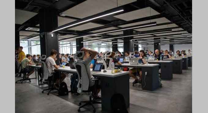 Mentally prepare for a back-to-office life