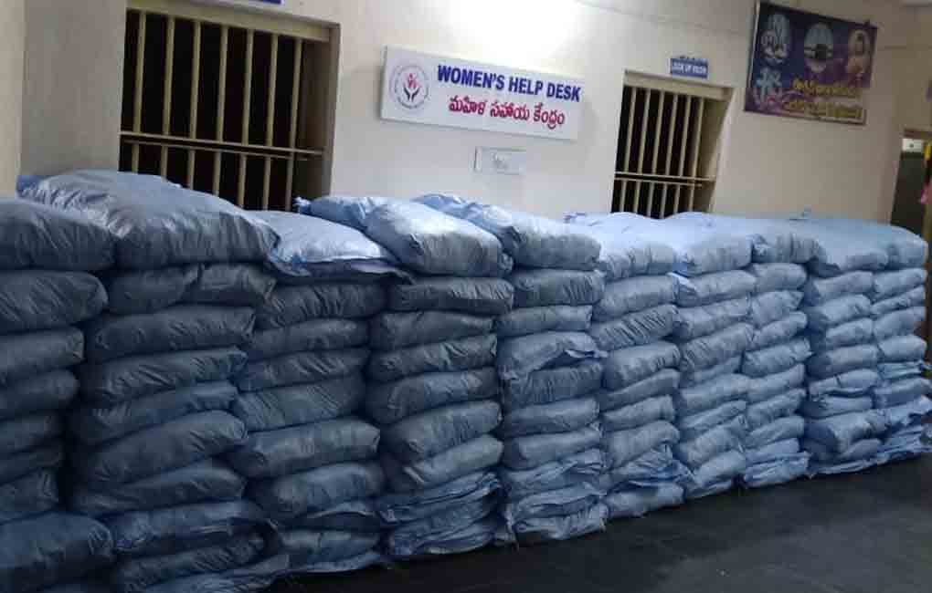 Tobacco products worth Rs 17.5 L seized in Adilabad