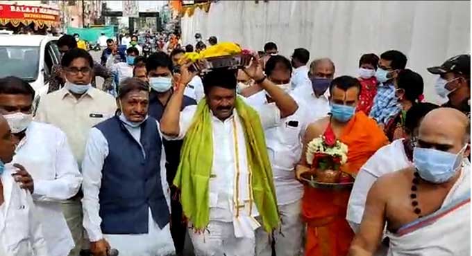 Hyderabad: Bonalu celebrations begin in Old City-Telangana Today