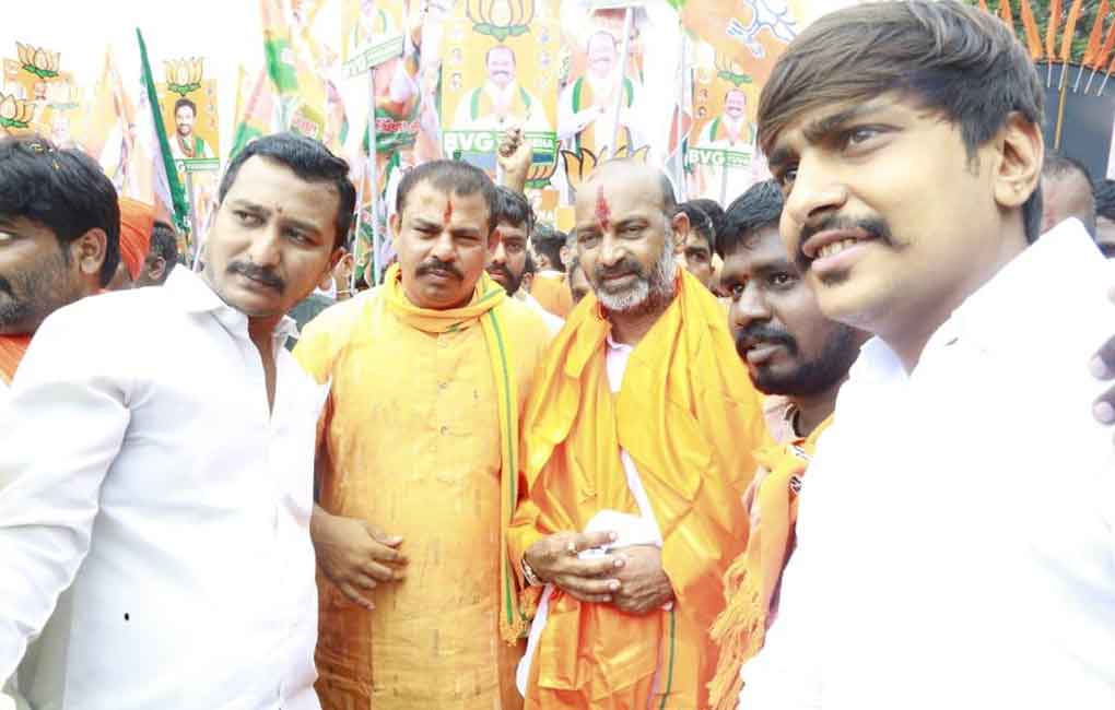 Will shift IT firms to old city if BJP voted to power: Bandi