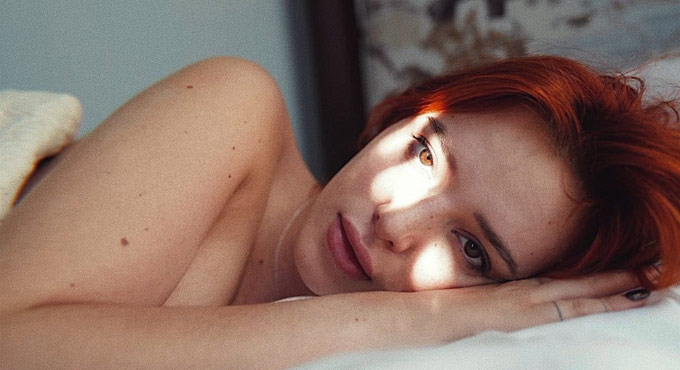 Bella Thorne sets social media on fire with her topless pics on bed