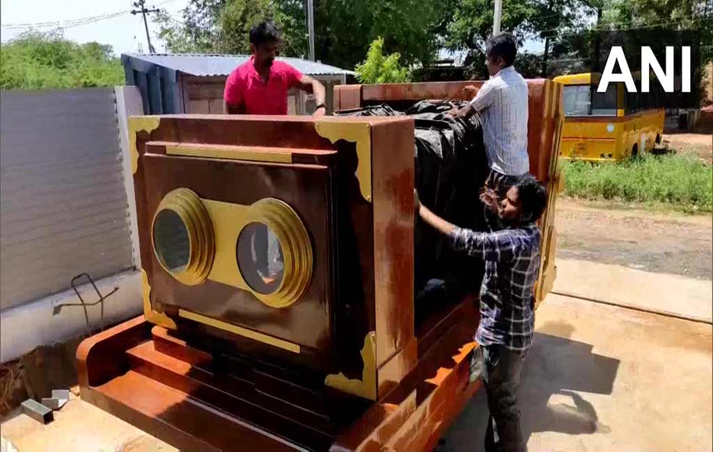 Life-size replica of vintage camera