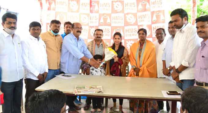 Two Peddapalli women selected for junior civil judge posts